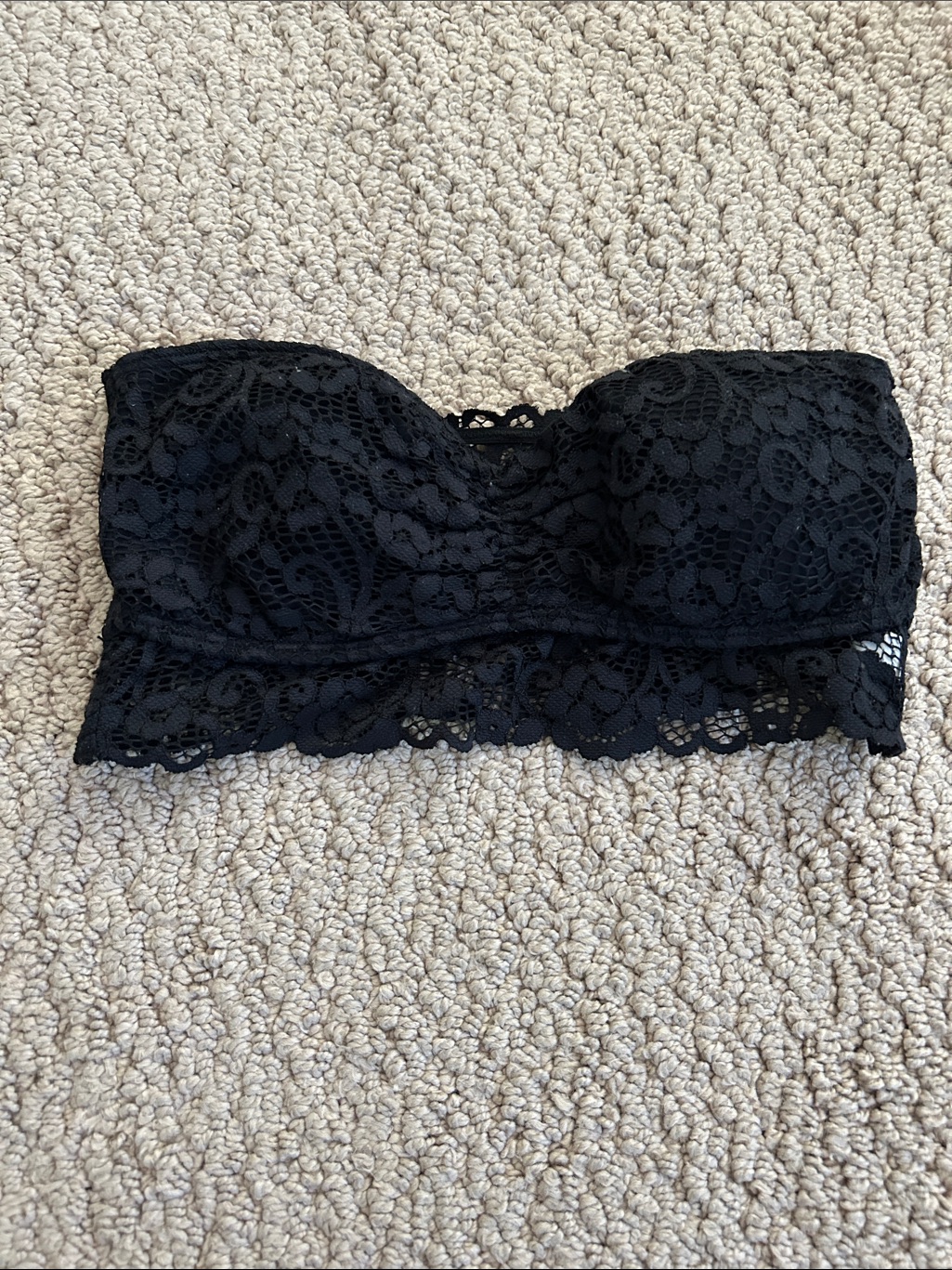 Black Lace Bandeau Bralette - Women Intimates